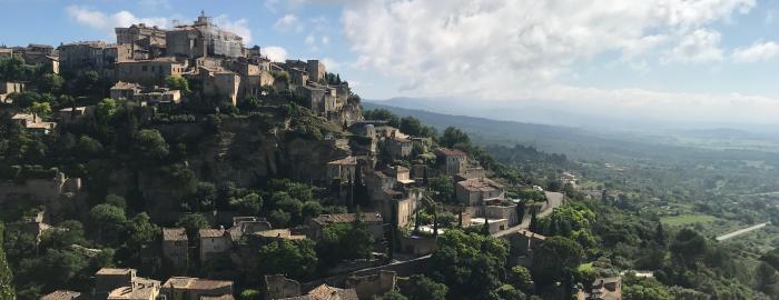 On the road to Gordes.